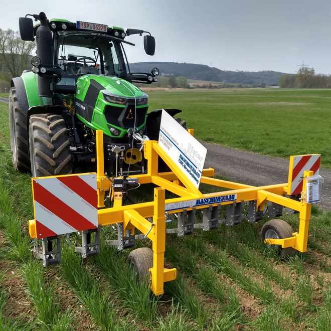 Landwirtschaftliche Hacke zur Beikrautregulierung